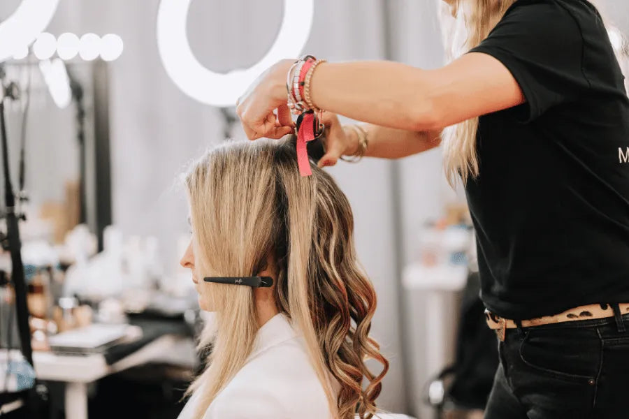 Damage-free hair extension removal using the Mago scissors-only method